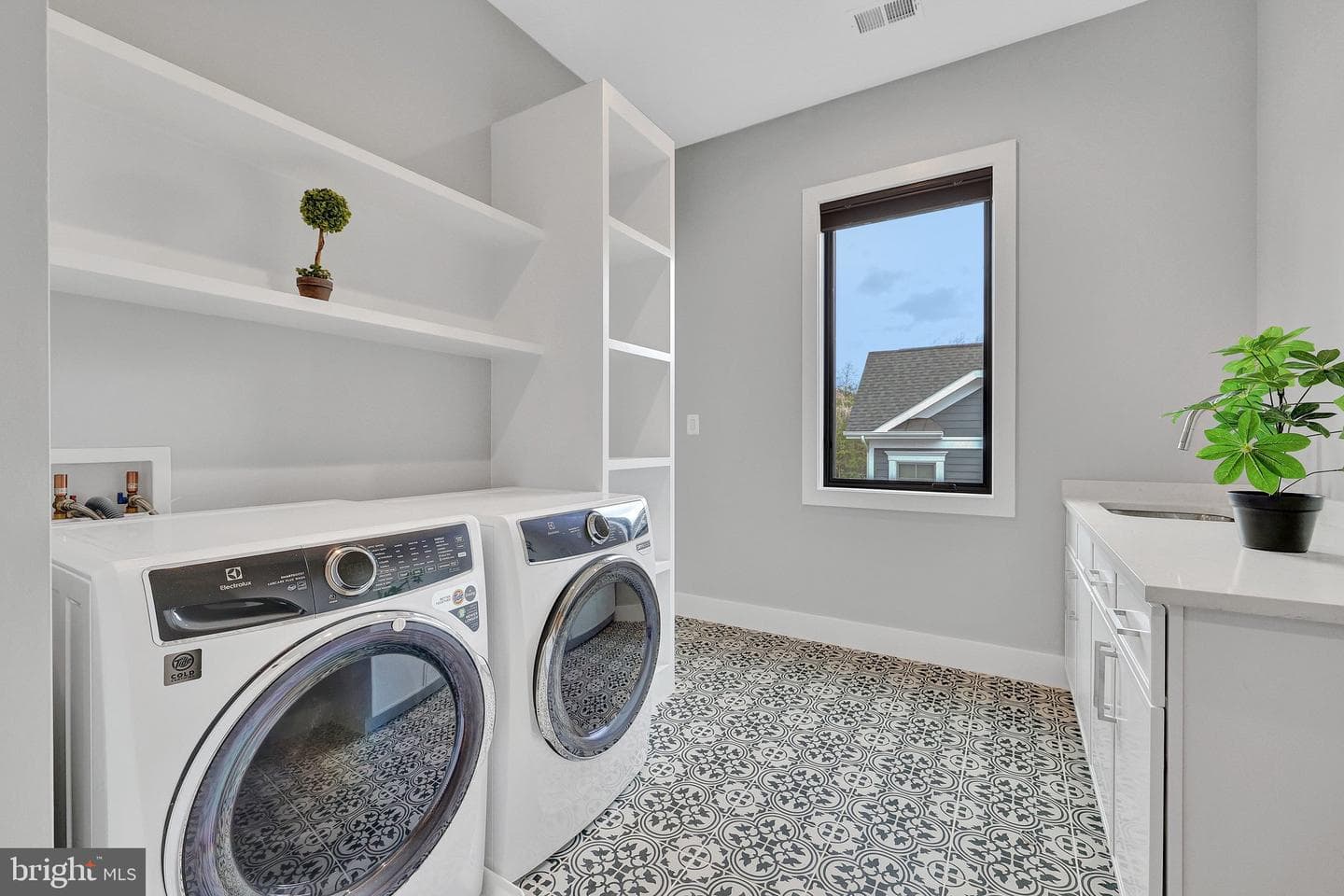 1100 Balls Hill Road photo 47