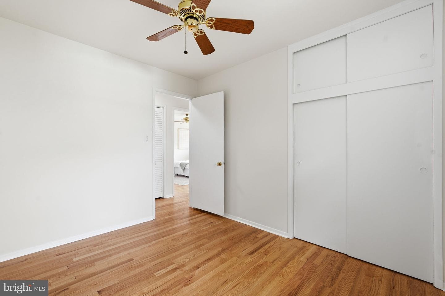 8110 Carrick Lane photo 25