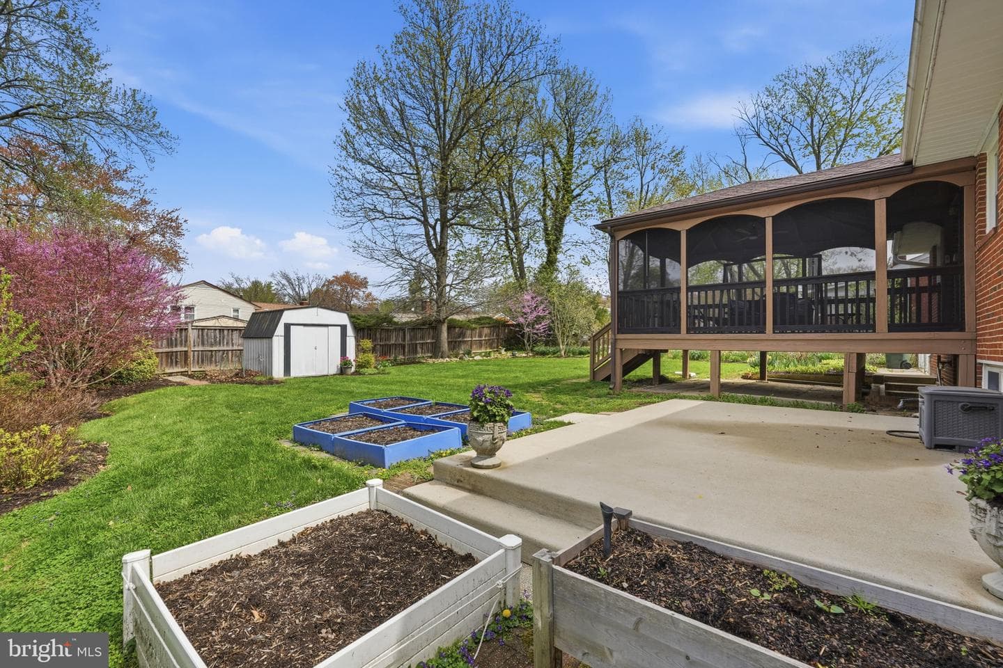 8110 Carrick Lane photo 38