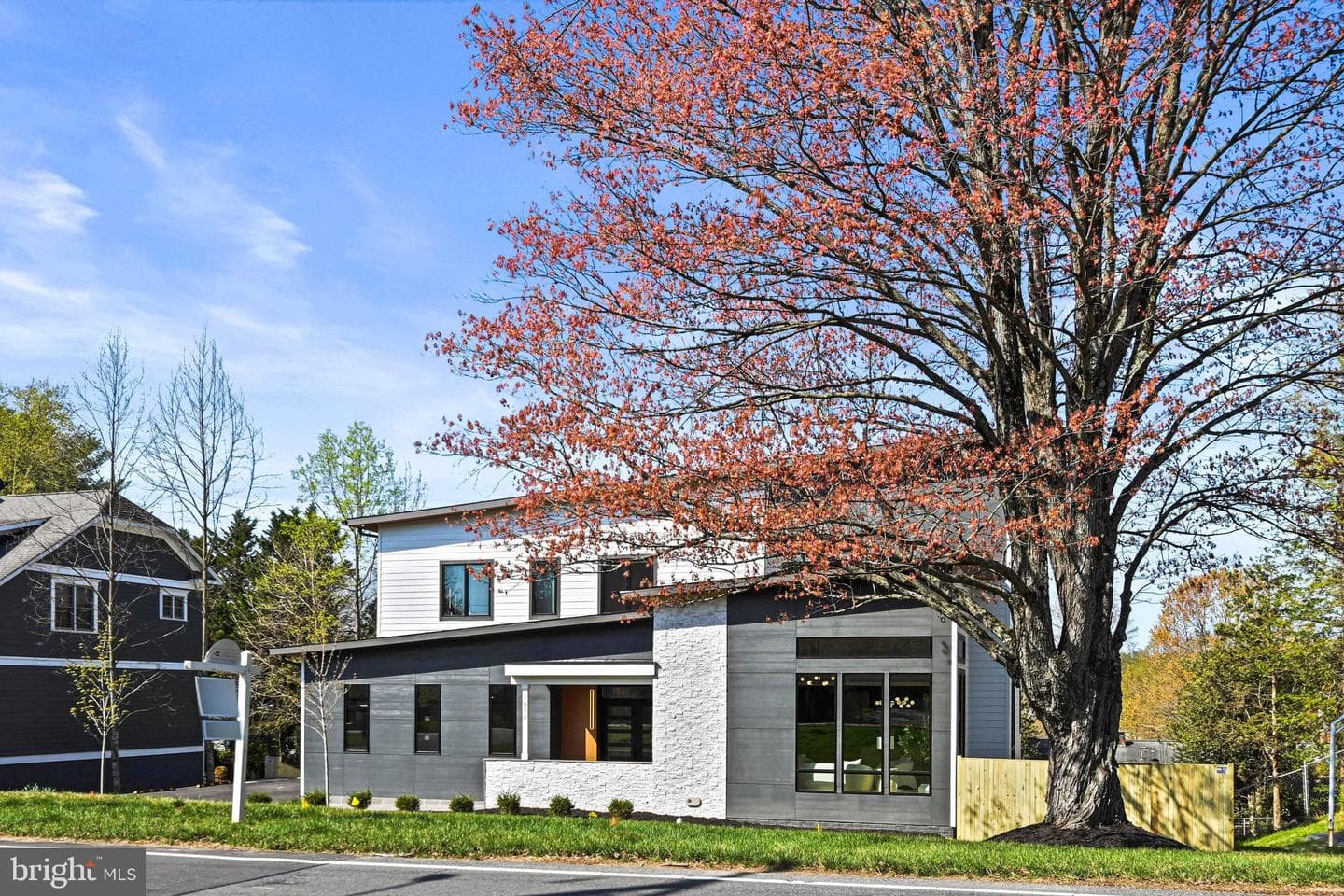 1052 Balls Hill Road photo 2