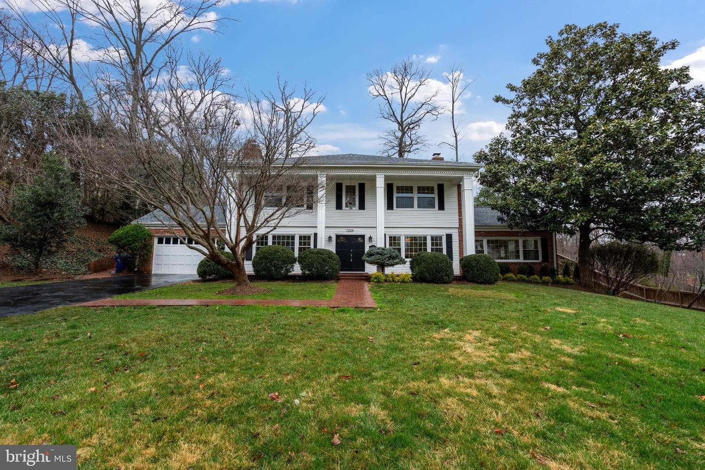 7204 Regent Drive