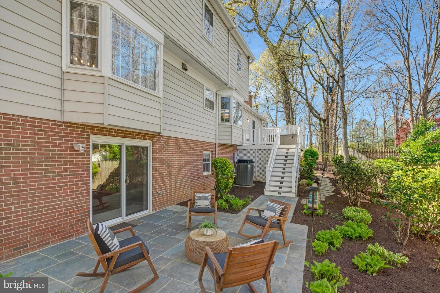 9810 Vertain Court photo 39