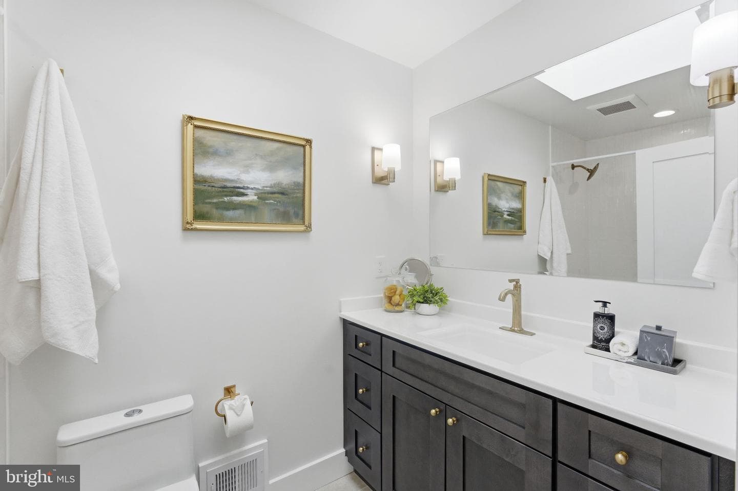 8615 Kerry Lane photo 25