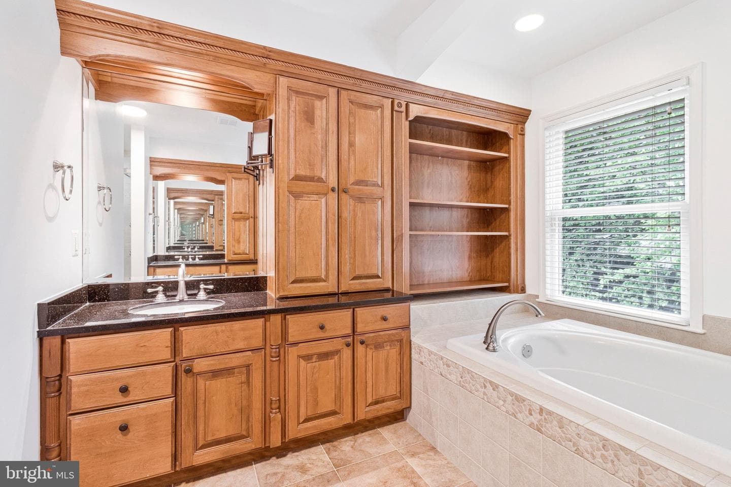 6312 Maryview Street photo 51