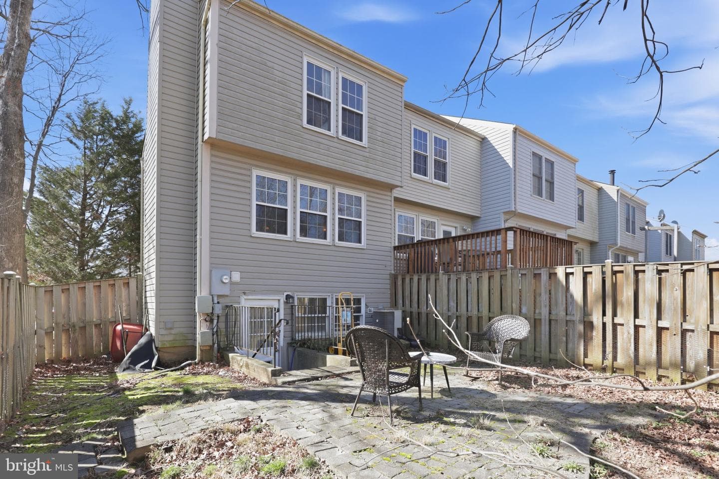 6597 Skylemar Trail photo 10