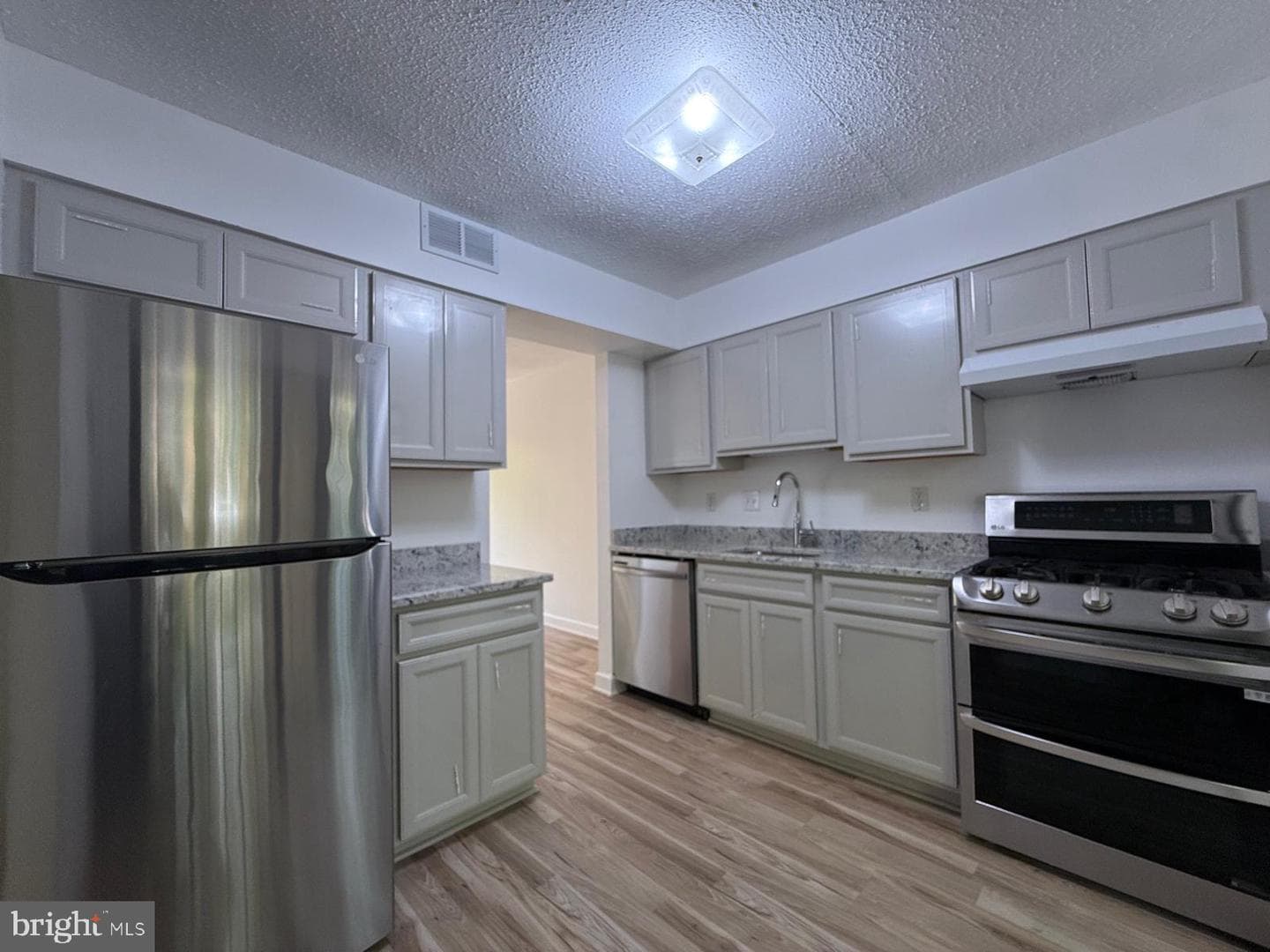 1580 Moorings Drive #4b/11b photo 2