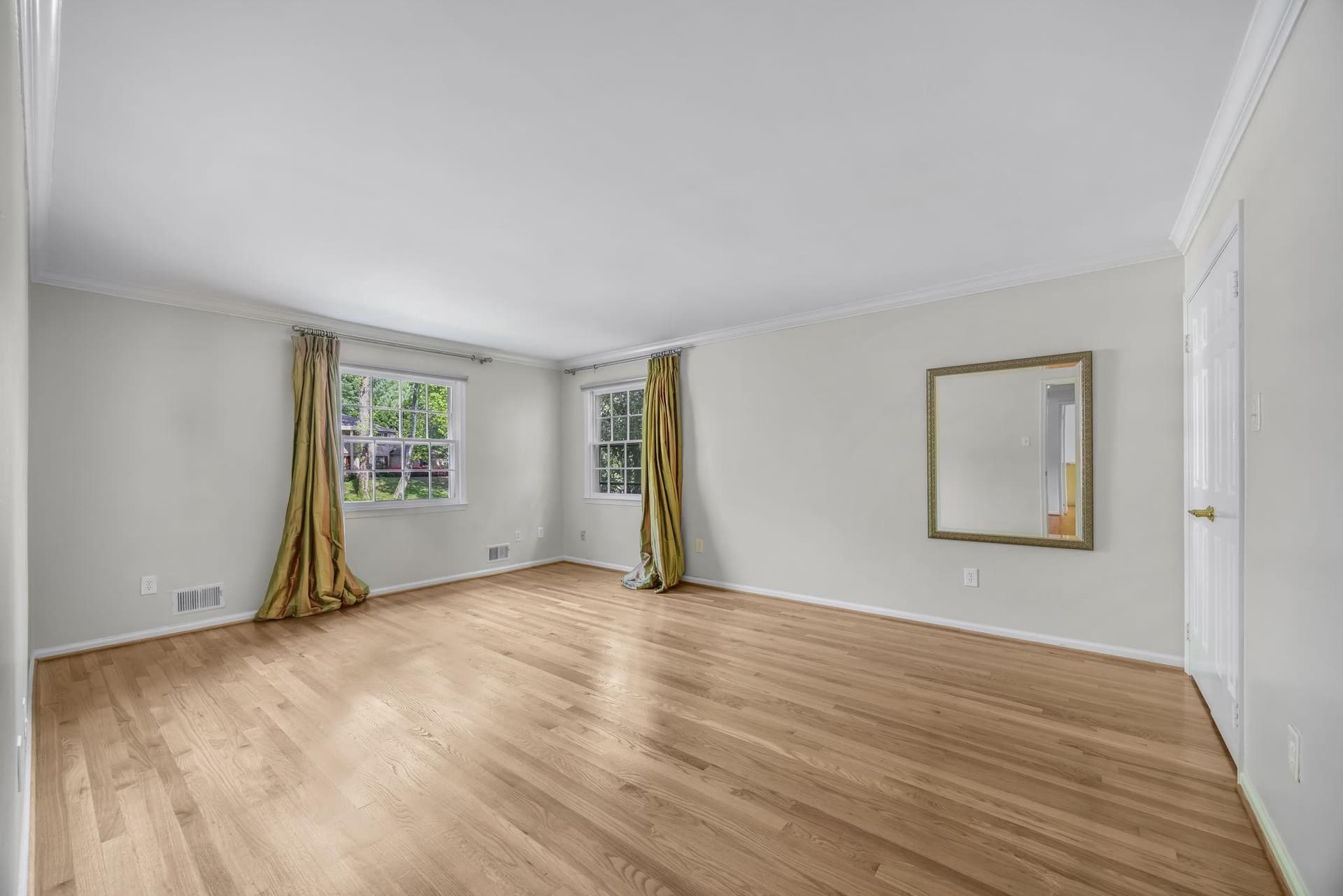 718 Ridge Drive photo 34