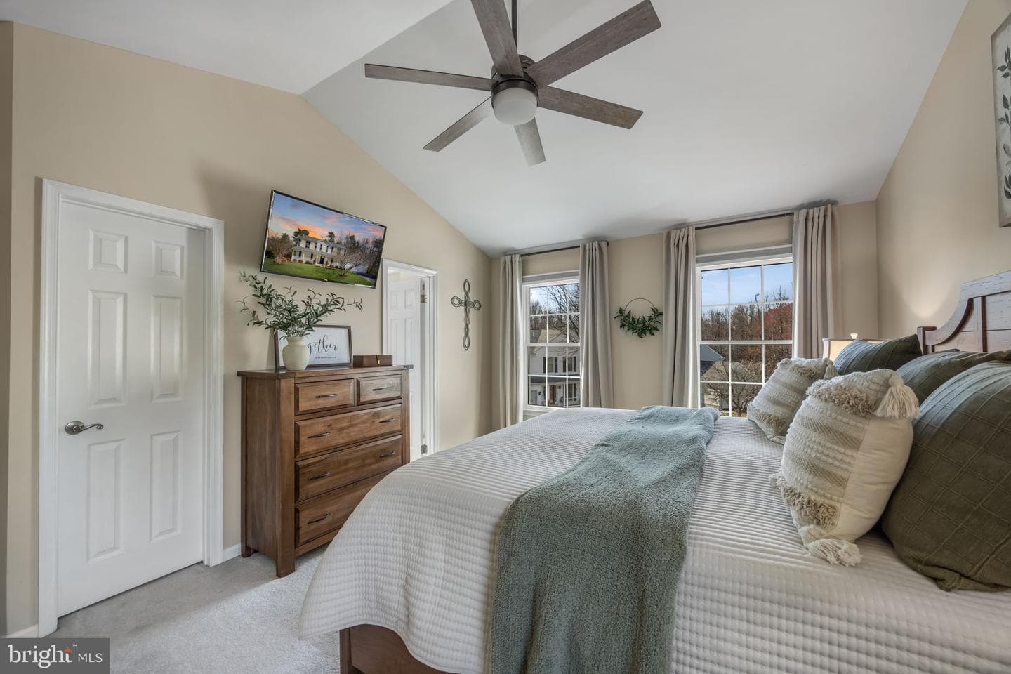 8504 Silverdale Road photo 23