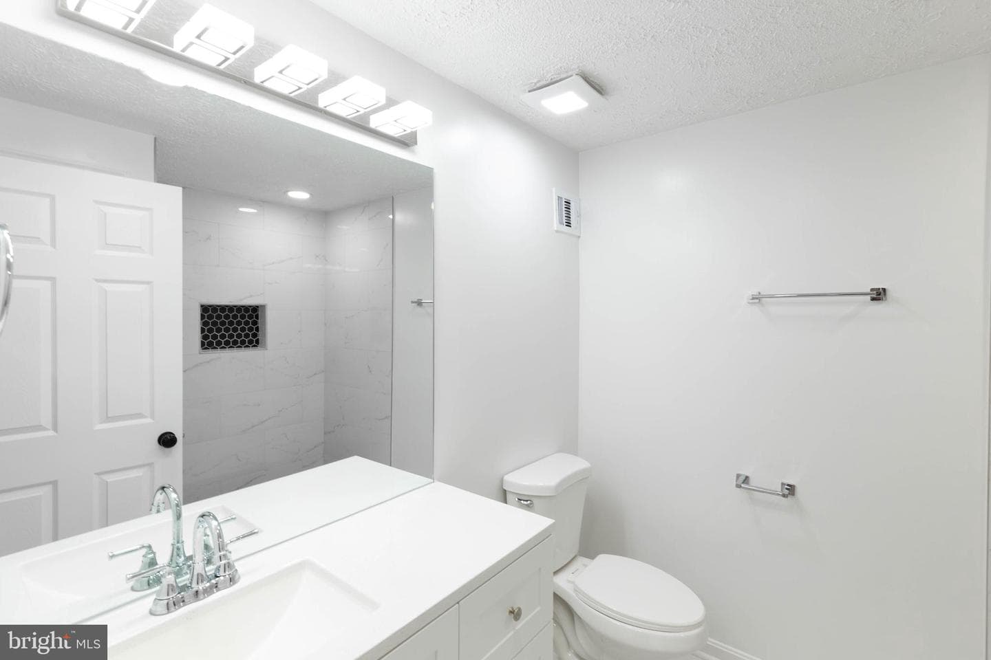 5814 Rock Forest Court photo 26