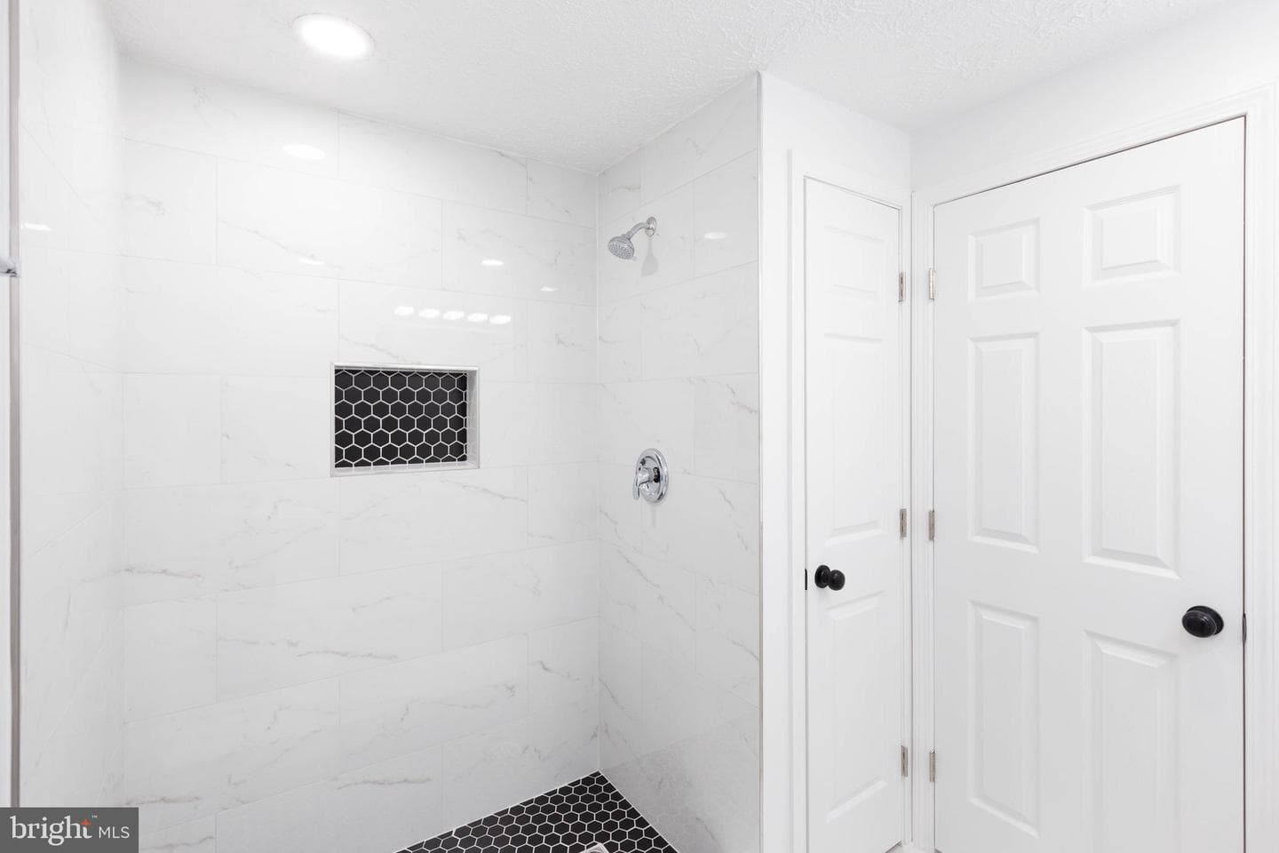 5814 Rock Forest Court photo 28