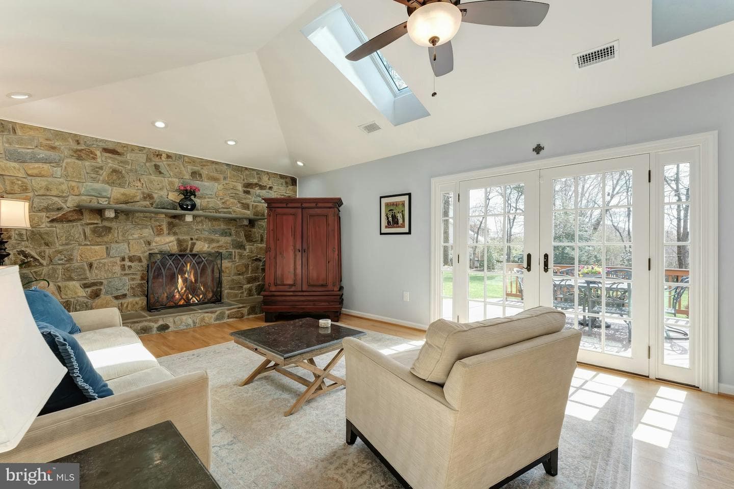 3281 Dutch Mill Court photo 18
