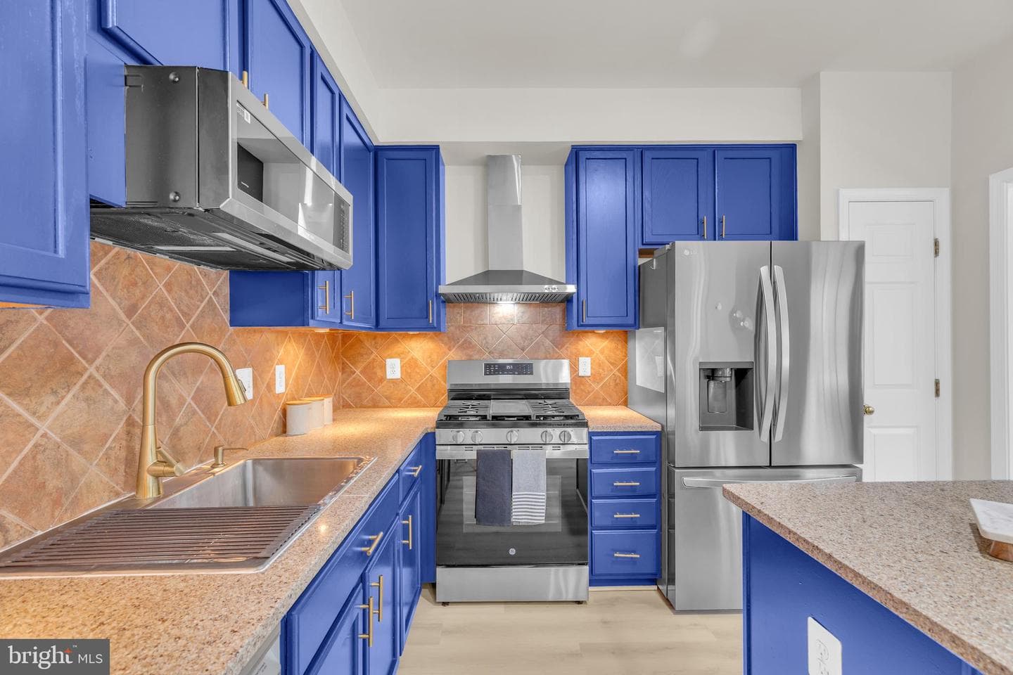 2579 Sutters Mill Drive photo 10