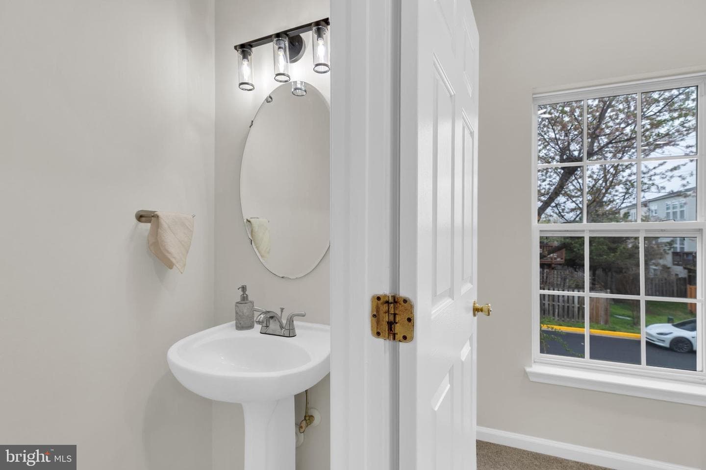 2579 Sutters Mill Drive photo 16