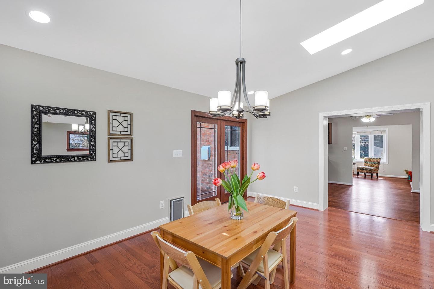 8806 Cromwell Drive photo 8