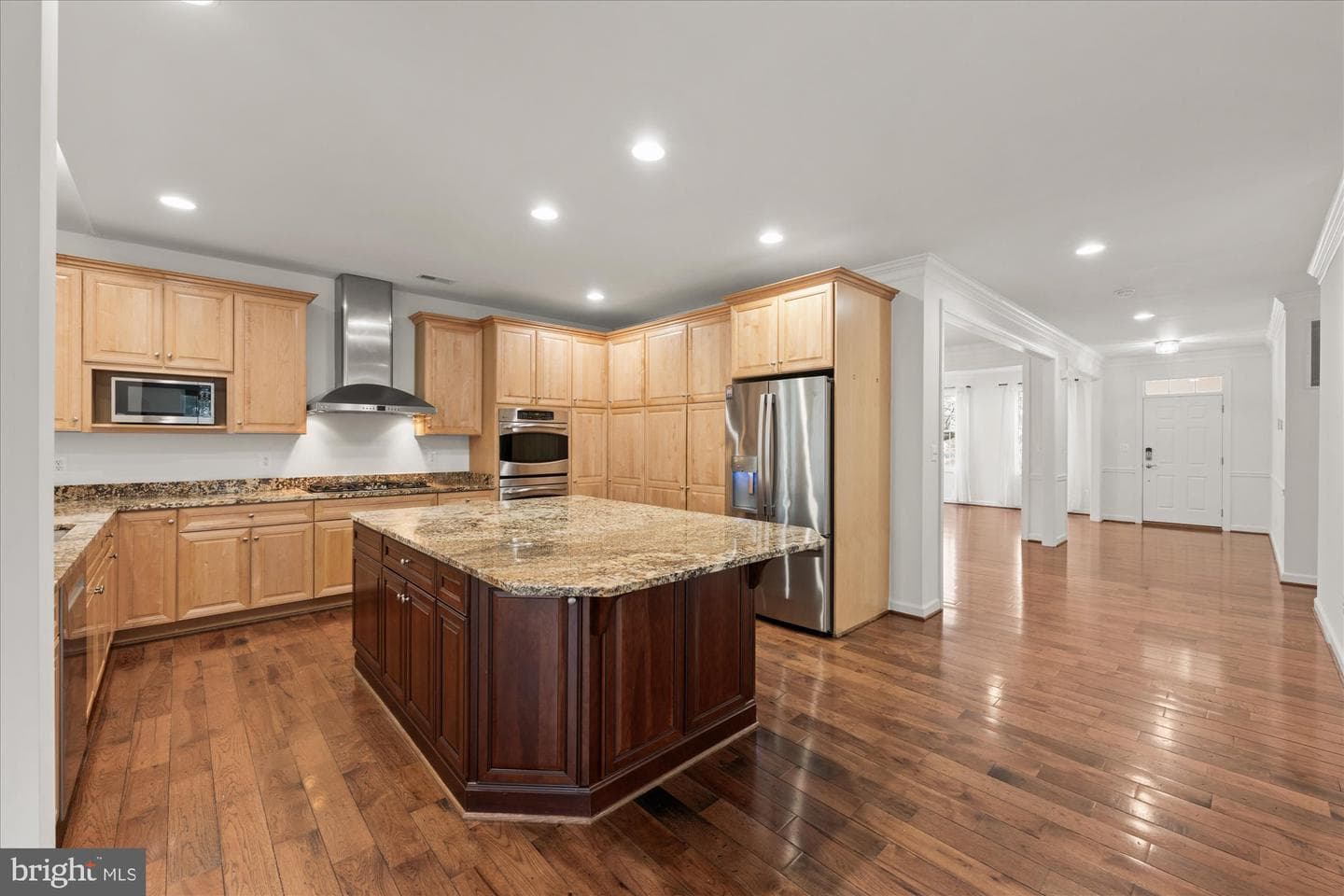 7009 Quander Road photo 3