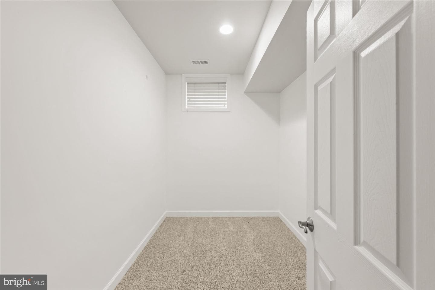7009 Quander Road photo 47