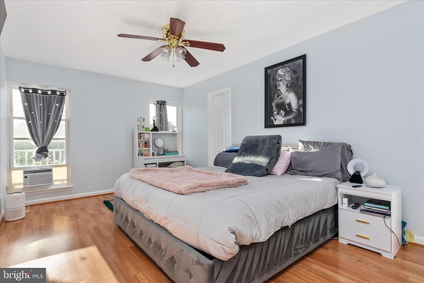 3948 Woodhue Place #18 photo 16