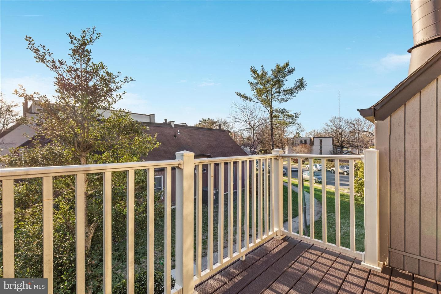 3948 Woodhue Place #18 photo 23