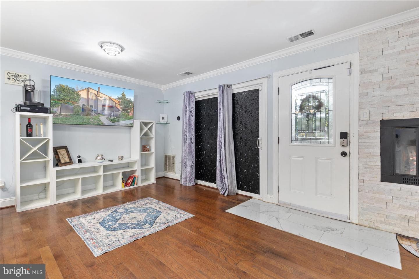 3948 Woodhue Place #18 photo 3