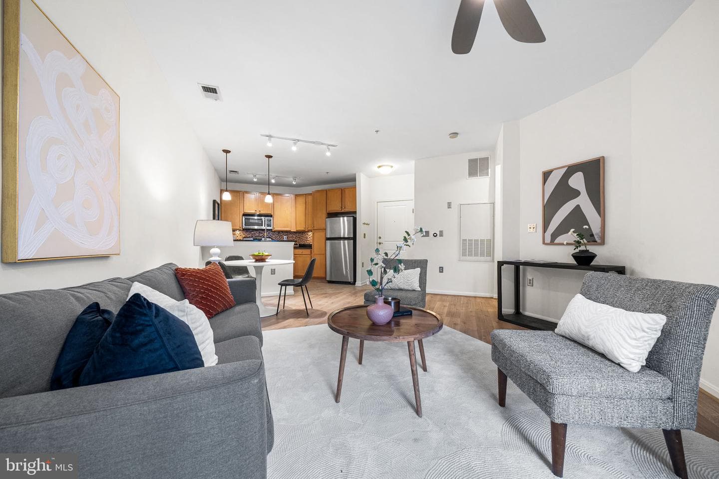 2665 Prosperity Avenue #231 photo 11