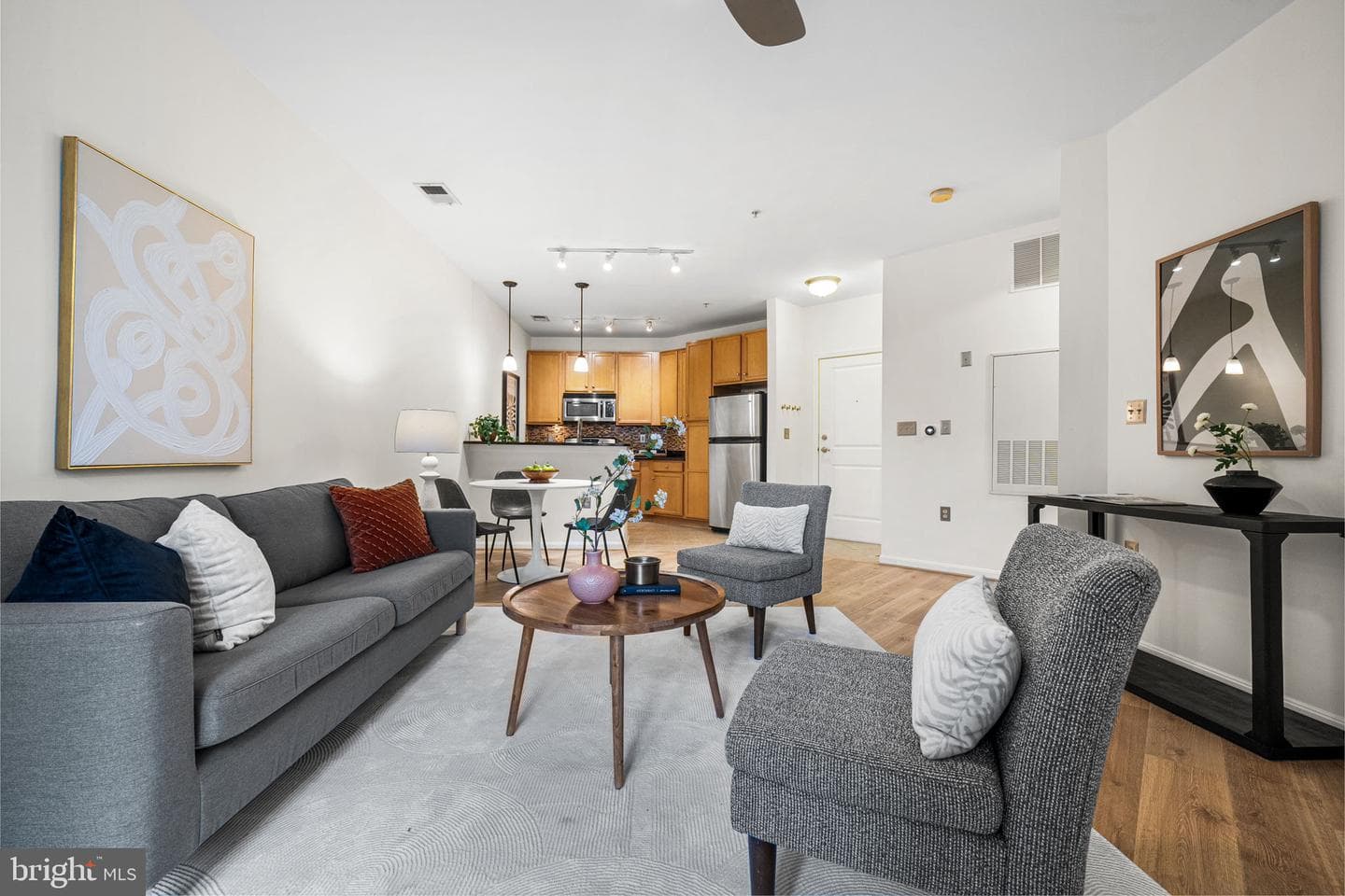 2665 Prosperity Avenue #231 photo 2