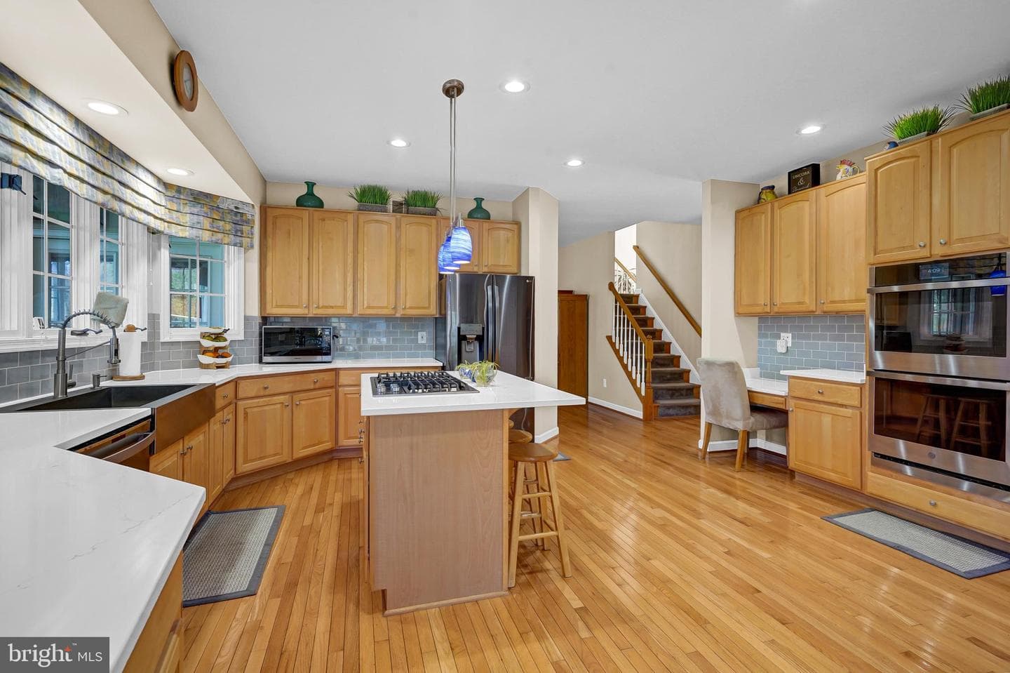7366 Hunters Oak Court photo 17