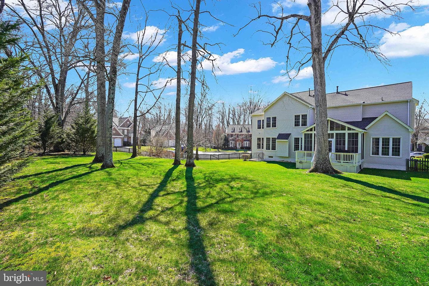 7366 Hunters Oak Court photo 27