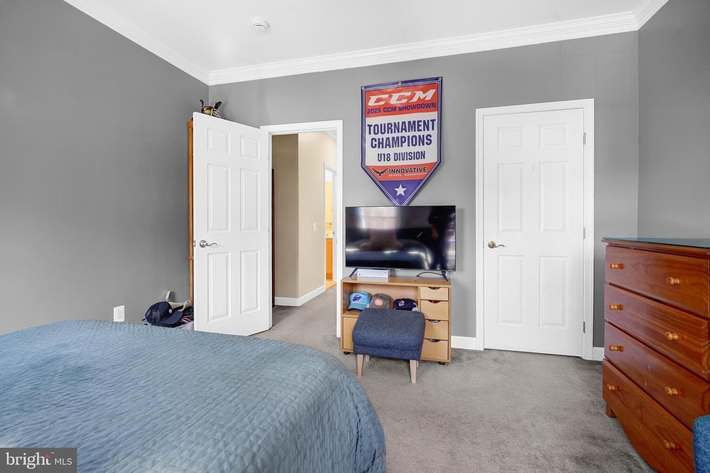 7366 Hunters Oak Court photo 43