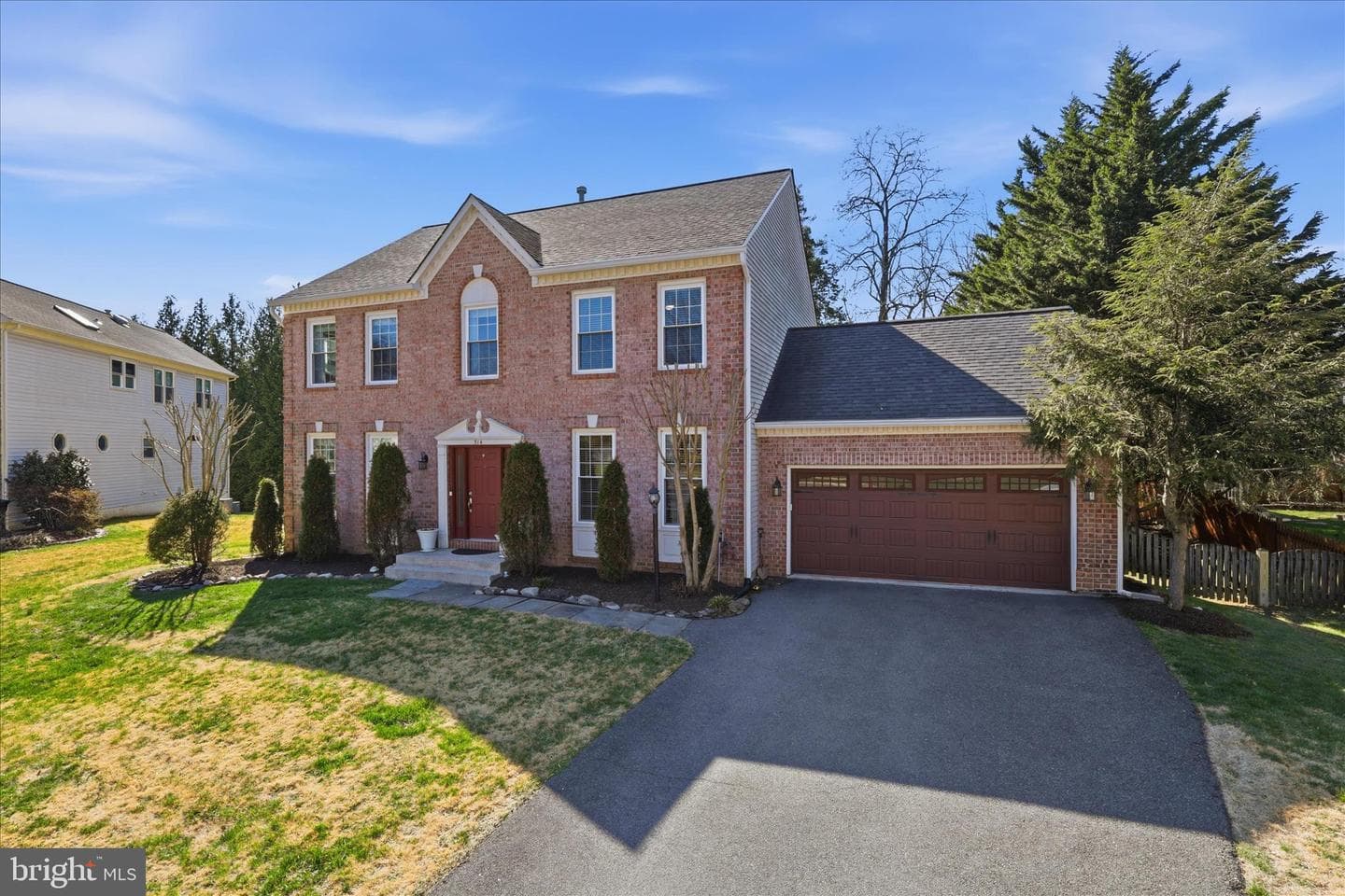 314 Orchard Court NW photo 2