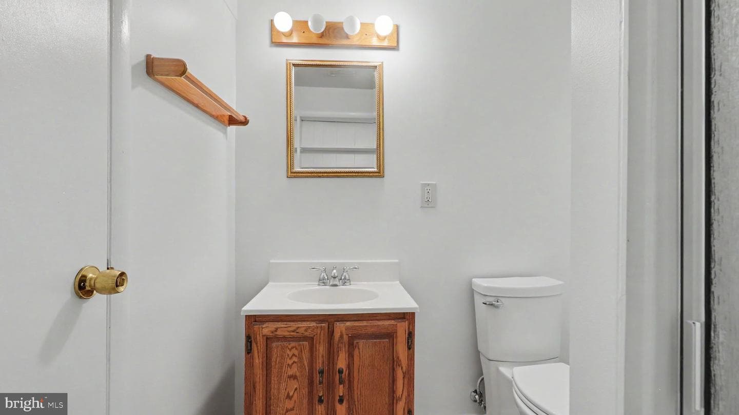 2503 Cavendish Drive photo 44