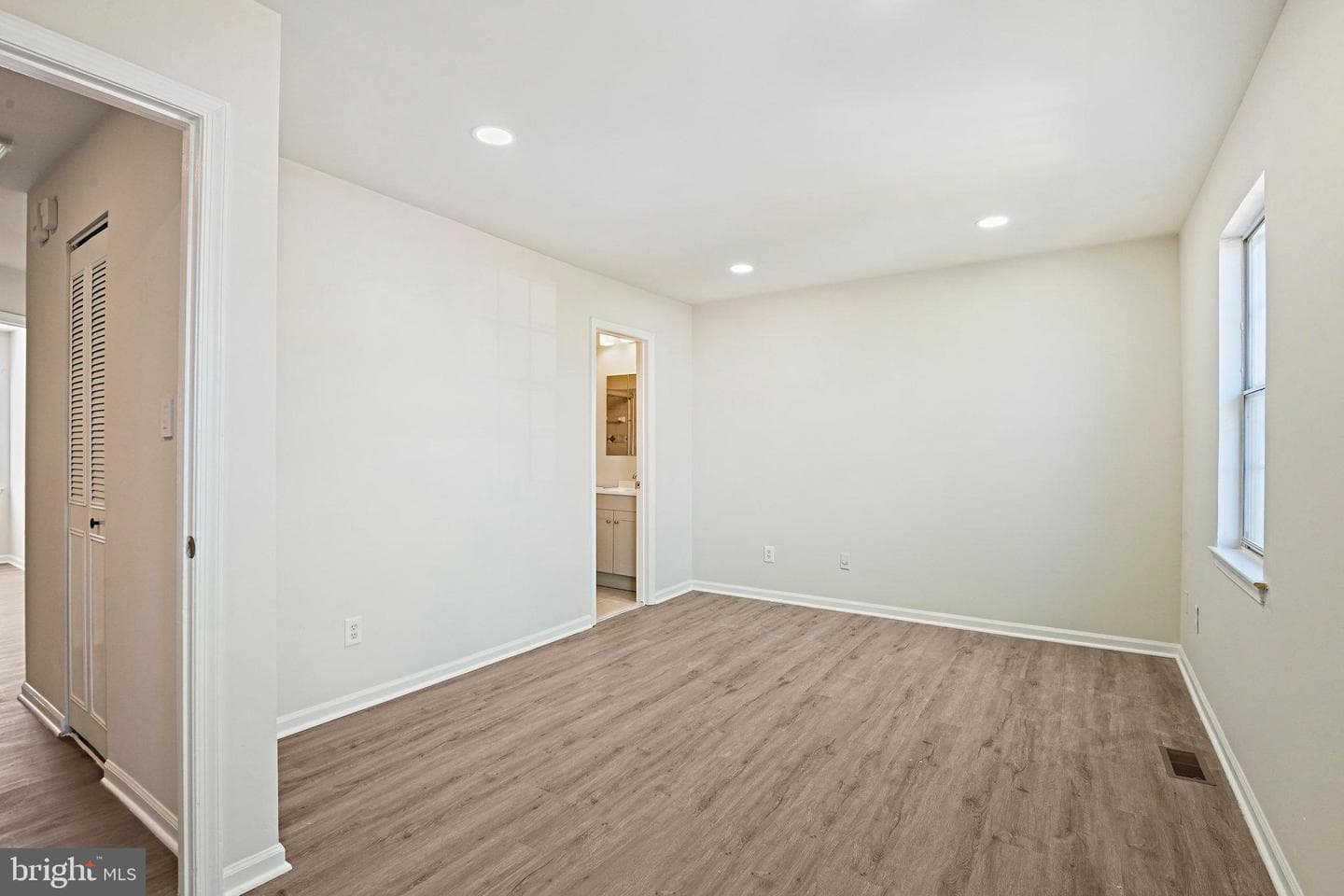 4119 Dawn Valley Court photo 23