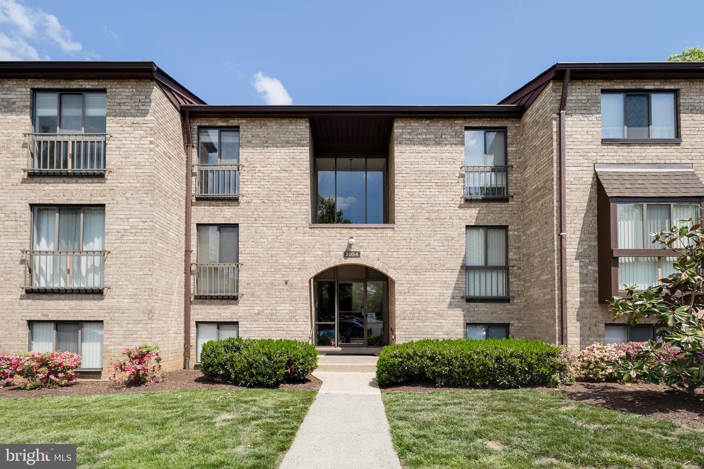 2054 Royal Fern Court #24/21b photo 2