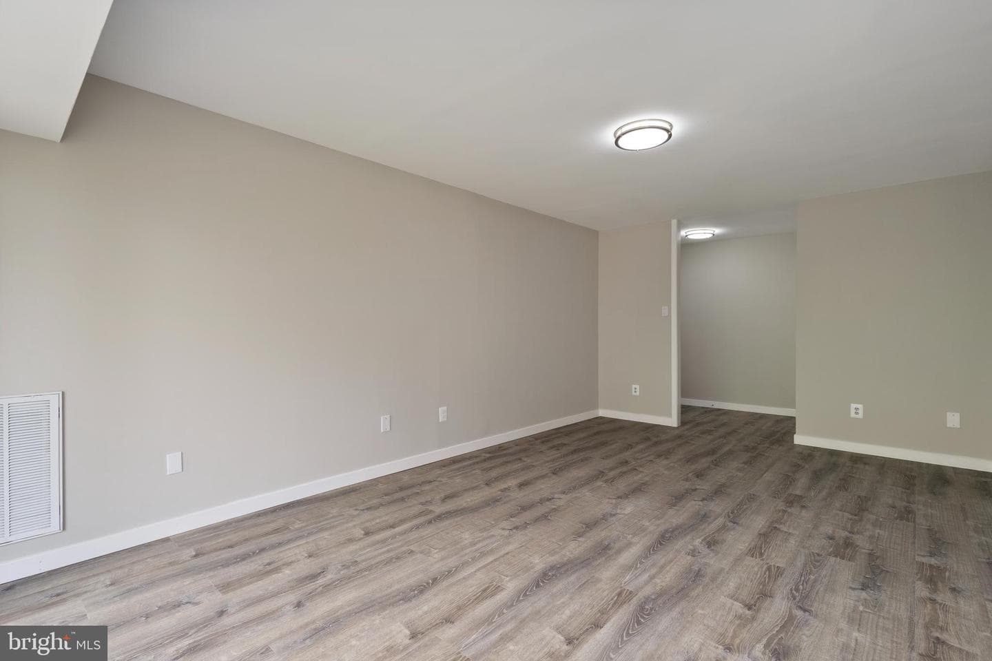 2054 Royal Fern Court #24/21b photo 7