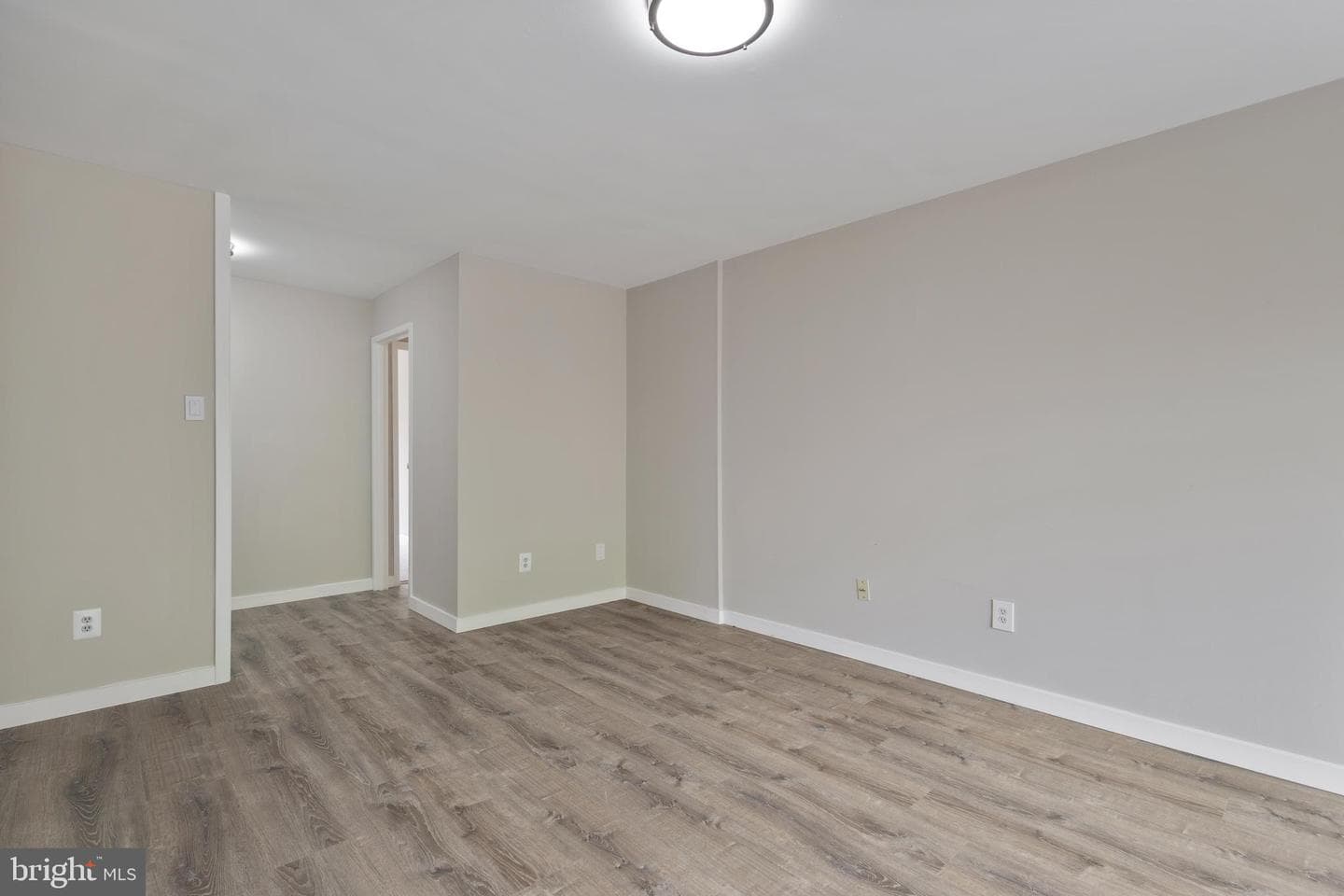 2054 Royal Fern Court #24/21b photo 8