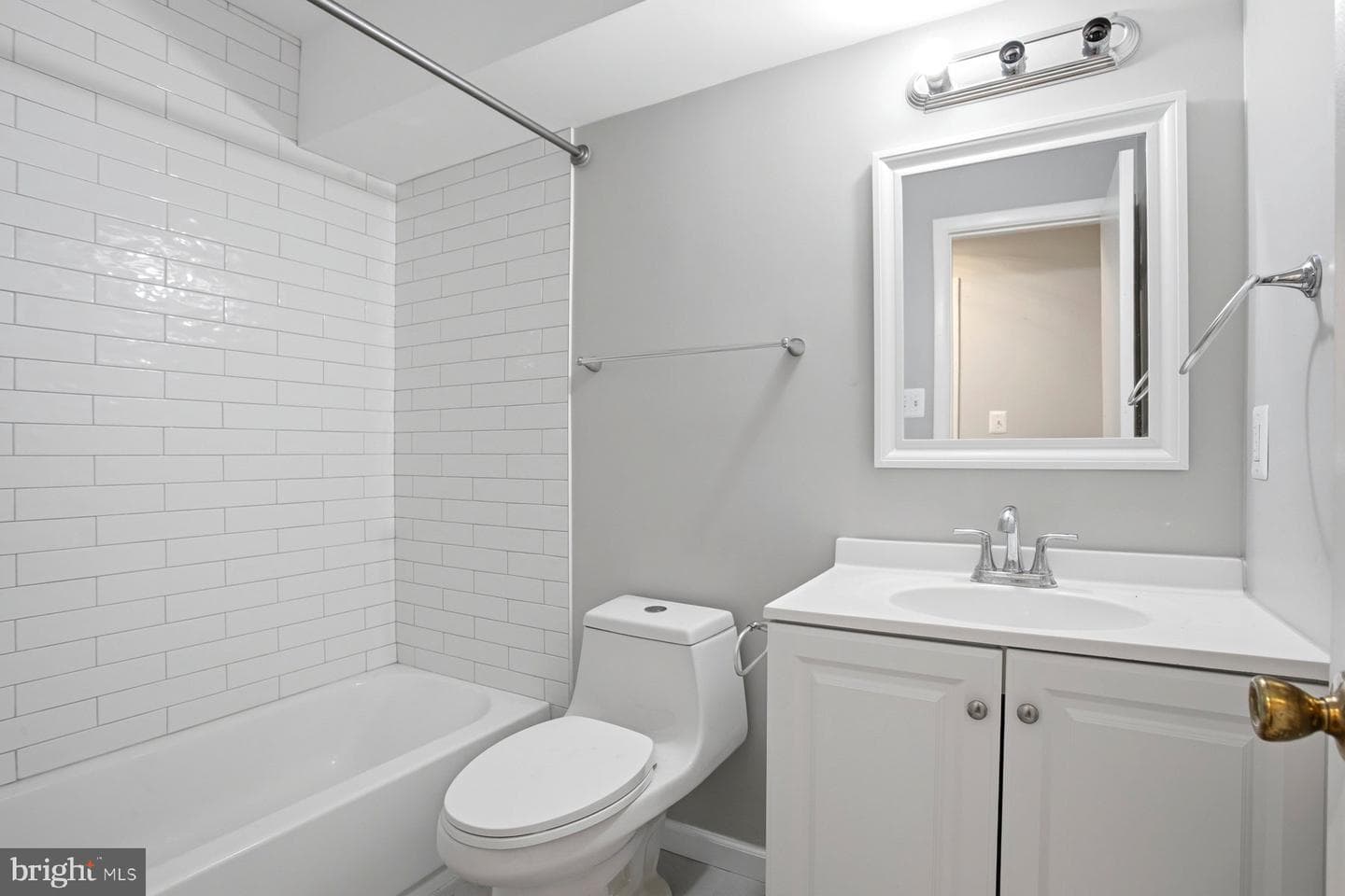 7905 Casa Grande Place #121-E photo 10