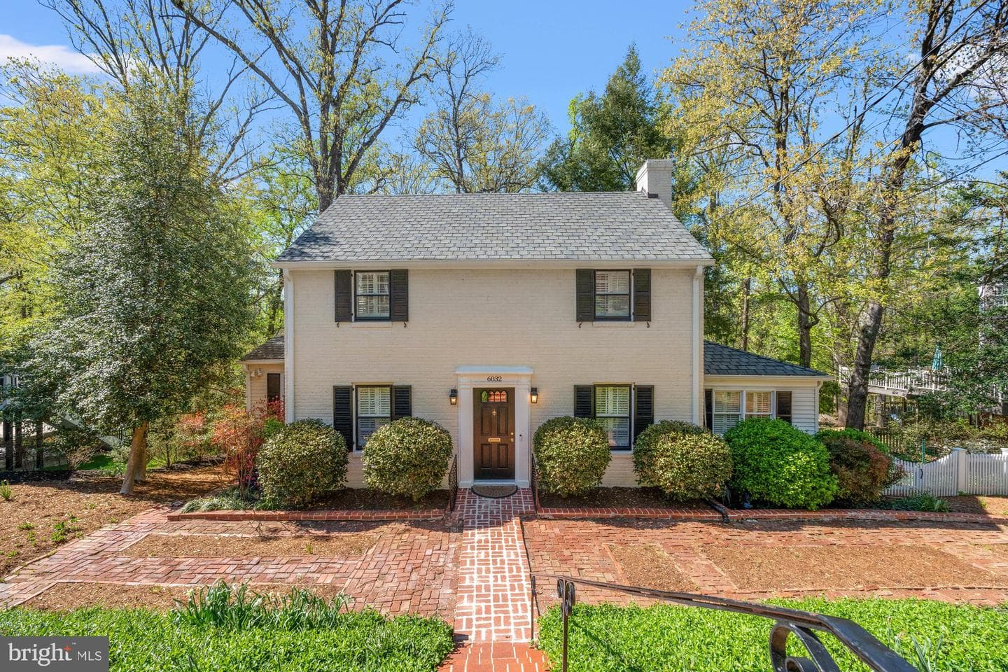 6032 Grove Drive photo 3