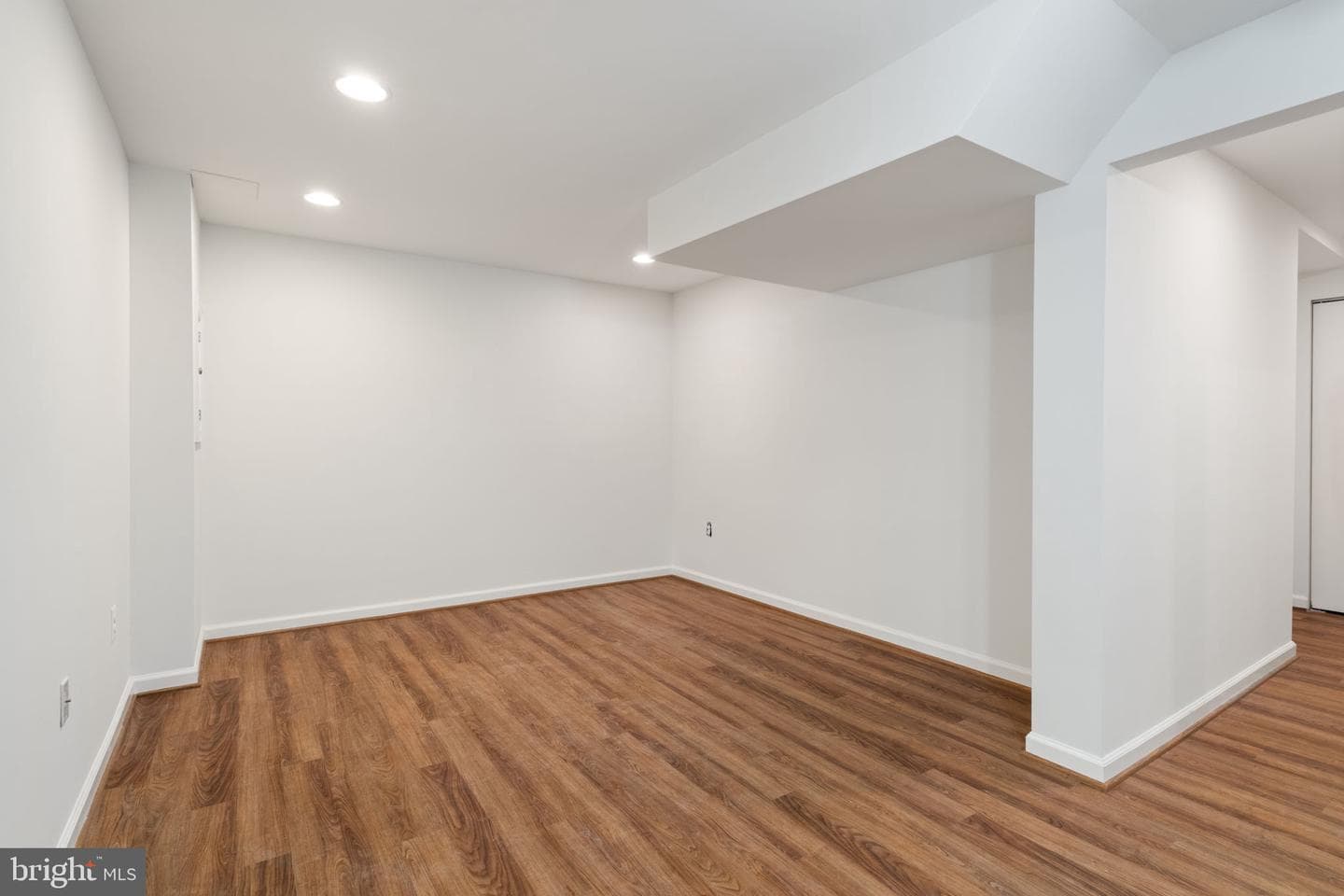 3050 Silent Valley Drive photo 23