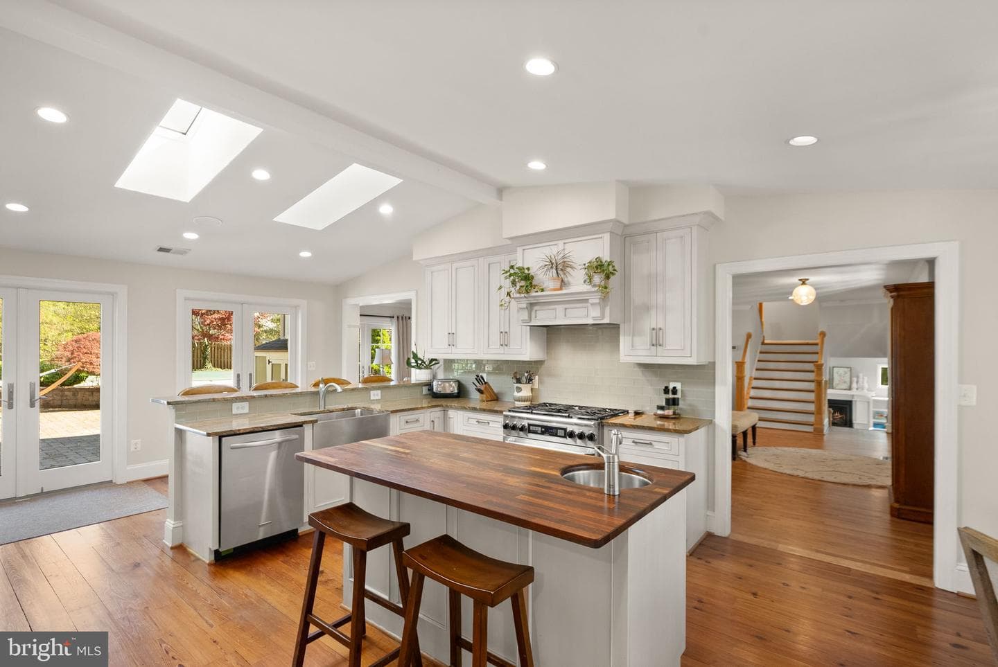 11809 Wayland Street photo 22