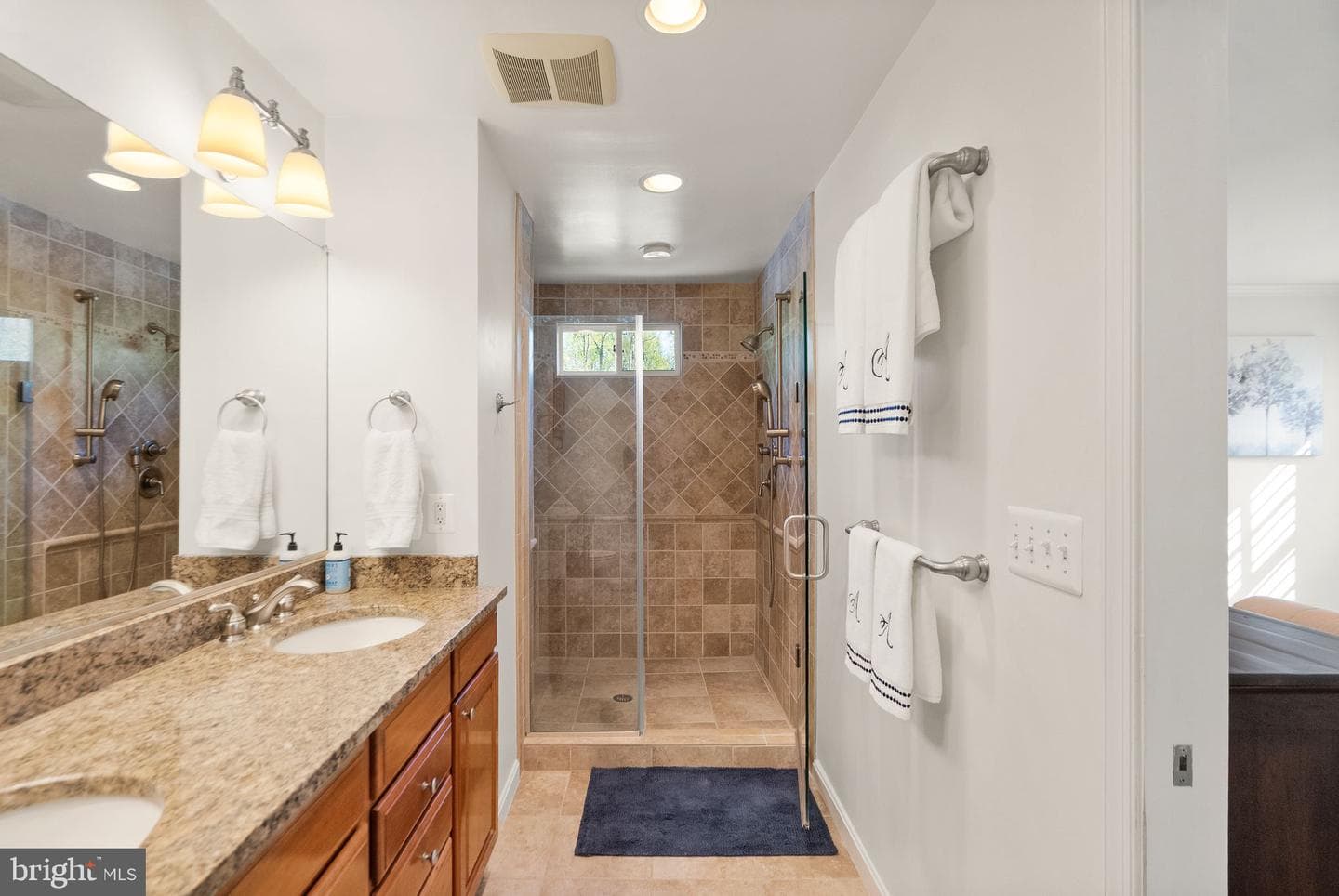 11809 Wayland Street photo 38