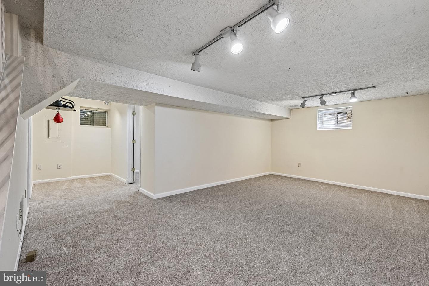 2484 Freetown Drive photo 43