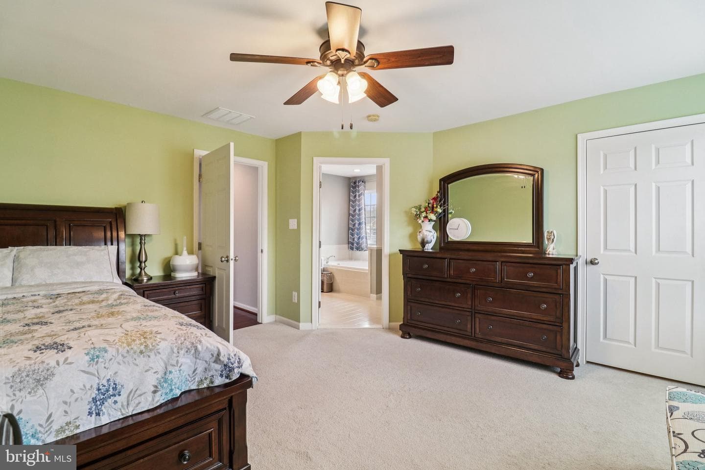 1694 Winterwood Court photo 24