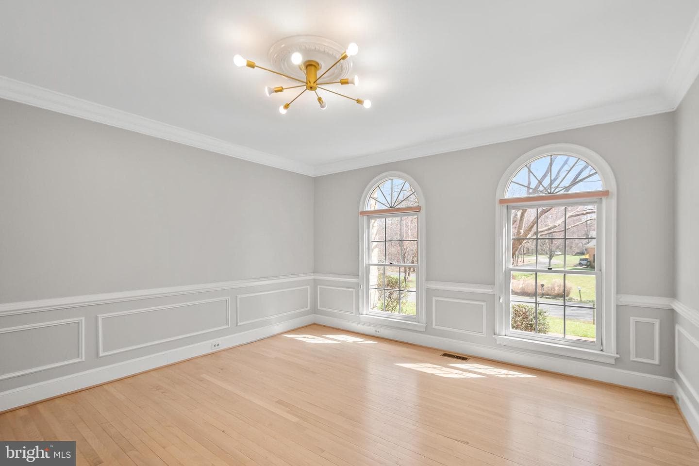 12187 Brecknock Street photo 11