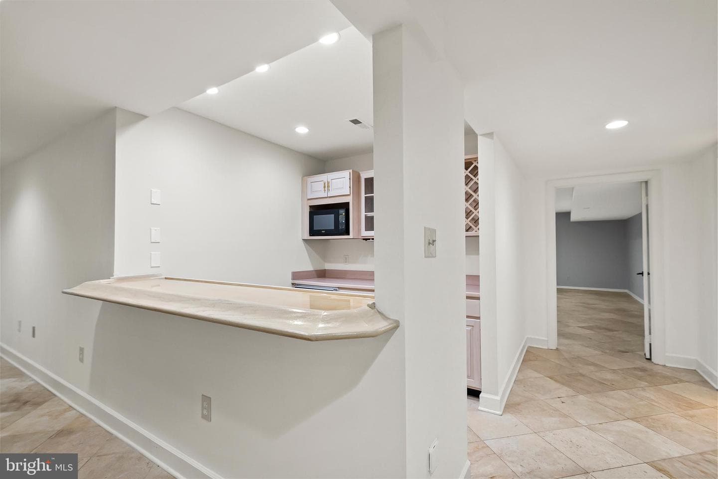 12187 Brecknock Street photo 42
