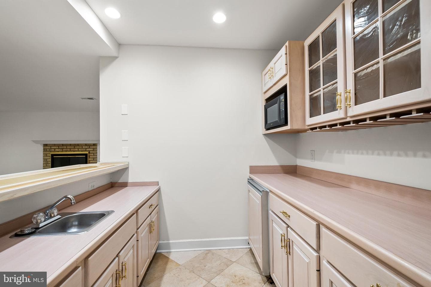 12187 Brecknock Street photo 43