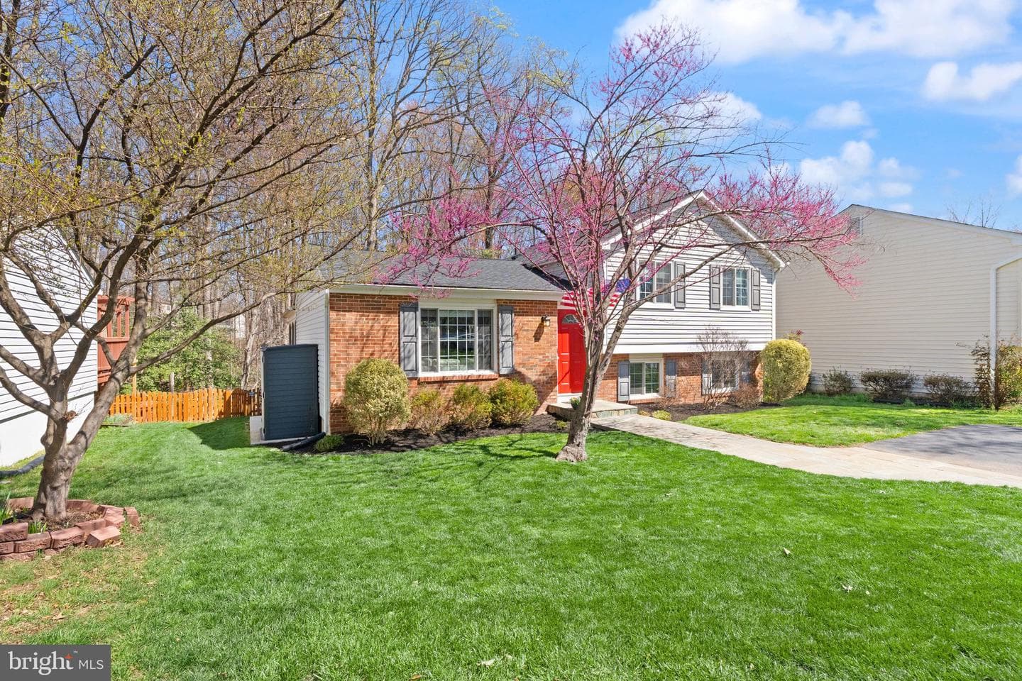 8282 Morning Dew Court photo 7