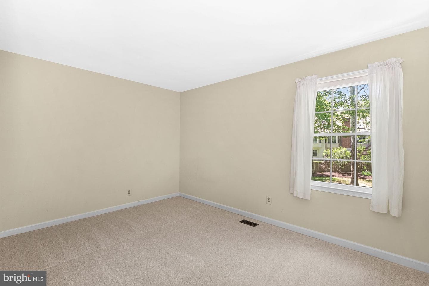 12511 Chasbarb Terrace photo 39