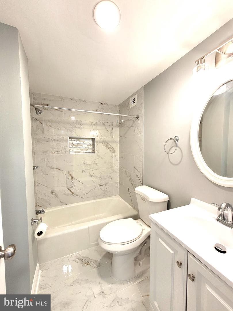 3245 Rio Drive #806 photo 12