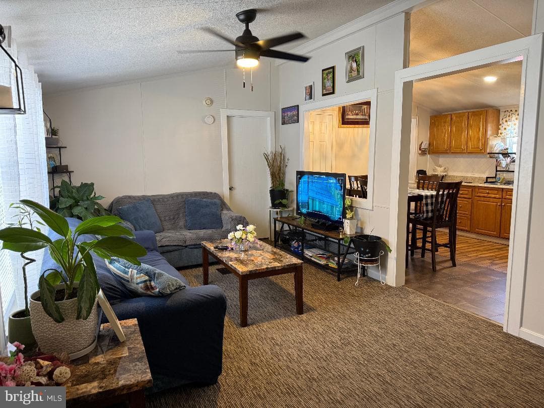 14512 Northeast Place photo 3