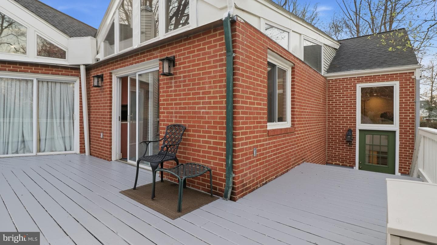 7607 Burnside Court photo 44