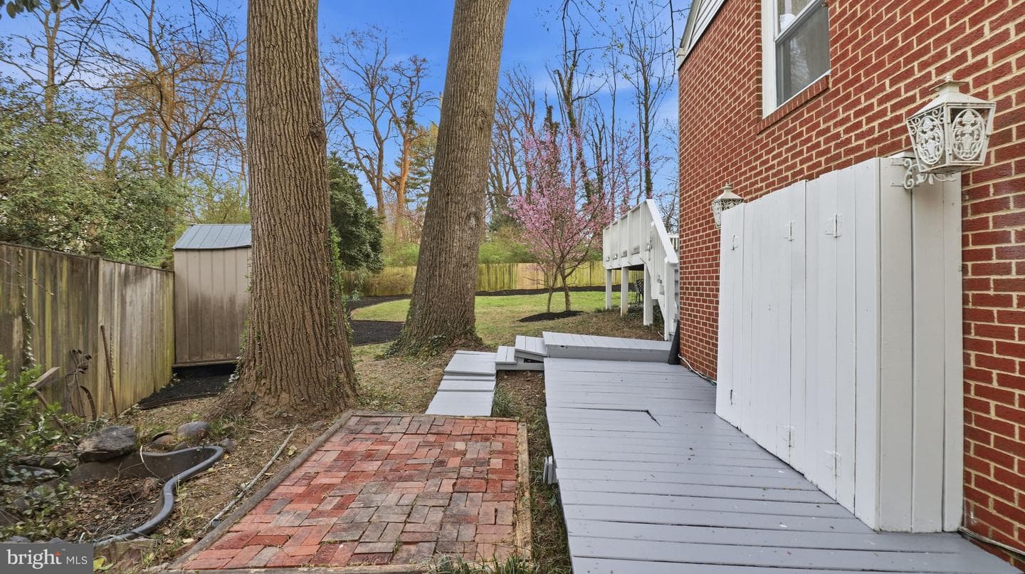 7607 Burnside Court photo 47